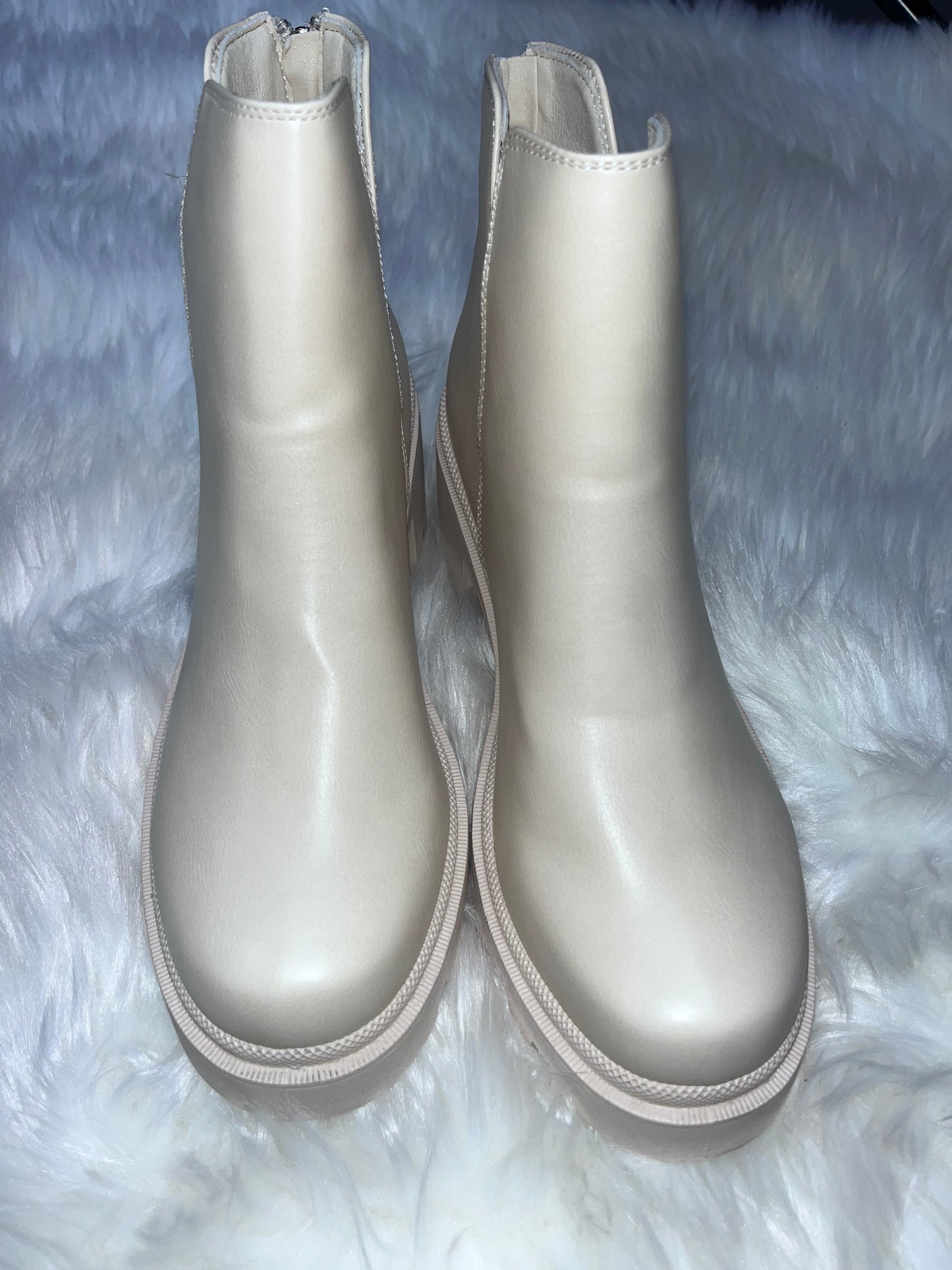 Bone- Chunky Boots