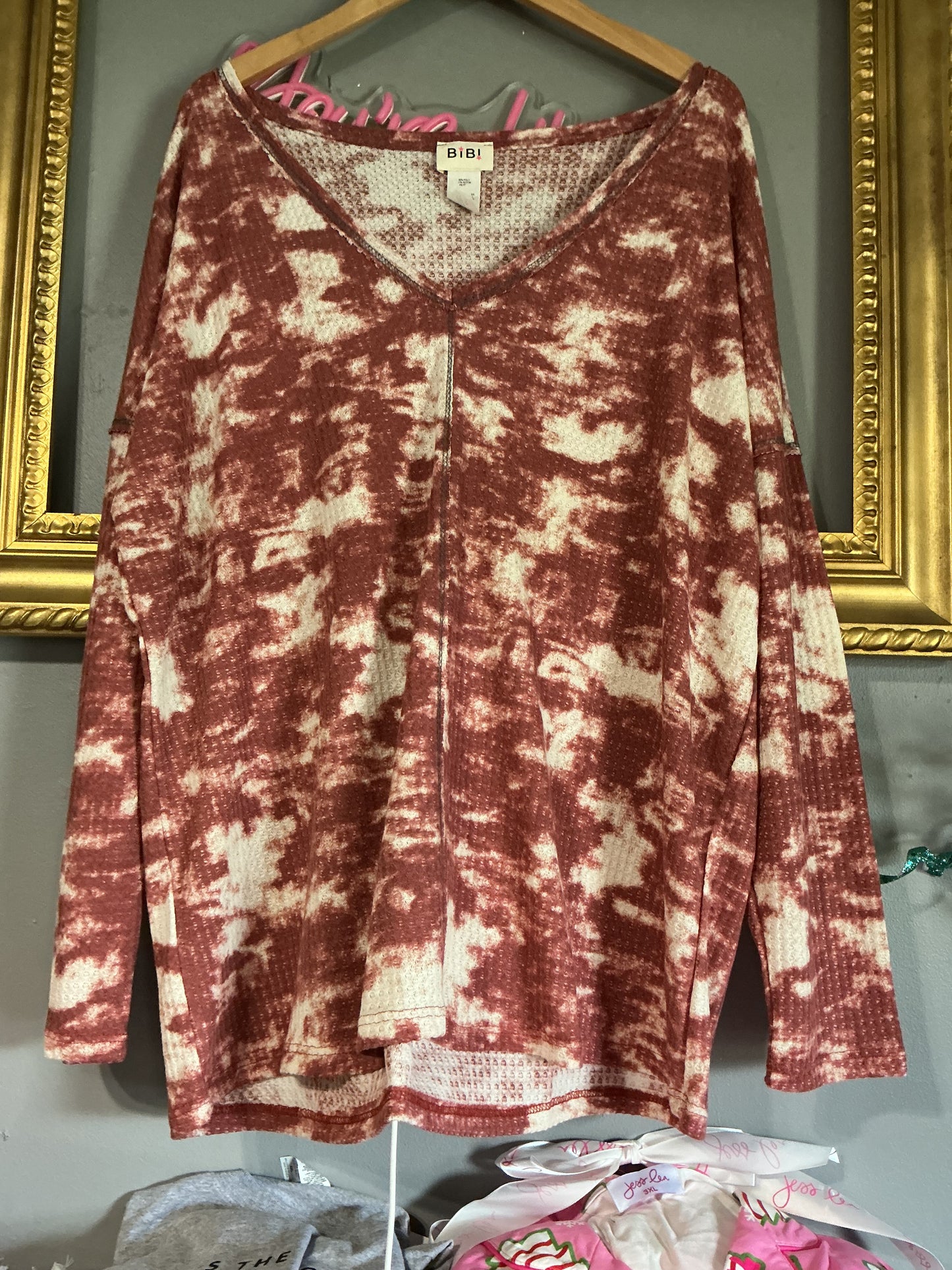 Red Blossom Breeze Top